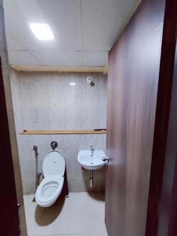 Attached Bathroom in 1.5 BHK Apartment at Lodha Palava City, Dombivli East – for Rent