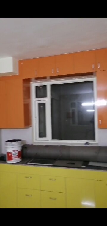 Room in 2 BHK Apartment at Pyramid Heights, Sector 85 – for Rent