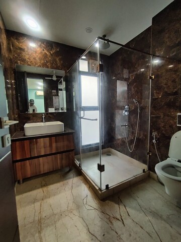 Attached Bathroom in 3 BHK Builder Floor at Saket – for Rent