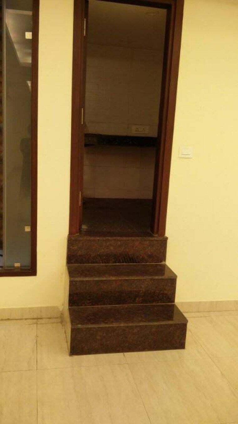 undefined, hauz khas 4 Bedroom 300 Sq.Yd. Builder Floor In Hauz Khas Delhi 8510355