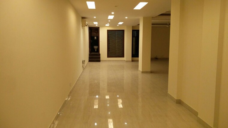 undefined, hauz khas 4 Bedroom 300 Sq.Yd. Builder Floor In Hauz Khas Delhi 8510355