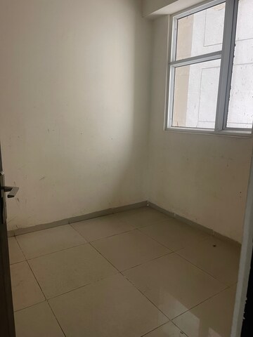 Utility Room in 2.5 BHK Apartment at Ajnara Homes, Sector 16b Greater Noida – for Sale