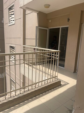  2.5 BHK Apartment at Ajnara Homes, Sector 16b Greater Noida – for Sale