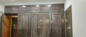 Bedroom in 3 BHK Apartment at Ghatkopar West – for Rent