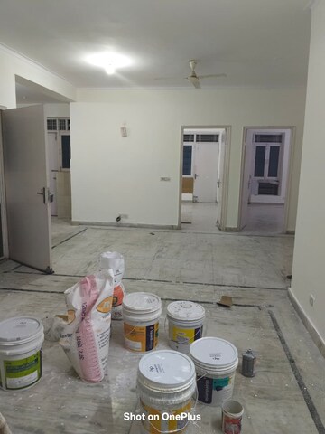 Living Room in 3 BHK Builder Floor at SS Mayfield Gardens, Sector 51 – for Rent