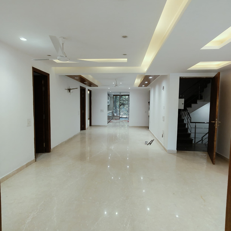 3 BHK Builder Floor For Sale in C Block Defence Colony