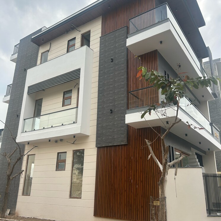 Nearby, sector 82  200 Sq.Yd. Plot In Sector 82 Mohali 8510446