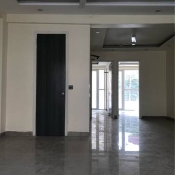 Room in 3.5 BHK Villa at Sector 23 – for Rent