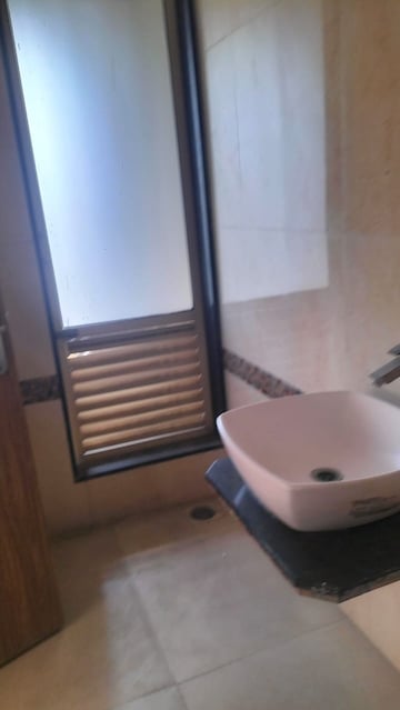 Attached Bathroom in 2.5 BHK Apartment at Chembur – for Sale