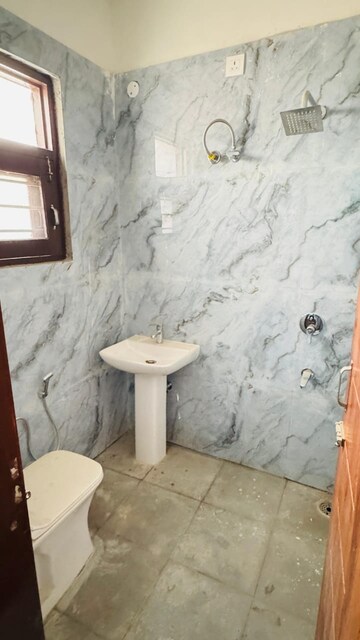 Attached Bathroom in 2 BHK Apartment at Kharar – for Rent