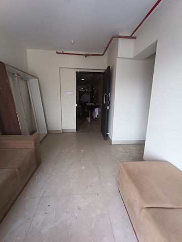 Room in 1 BHK Apartment at Shreedham Splendour, Andheri West – for Sale