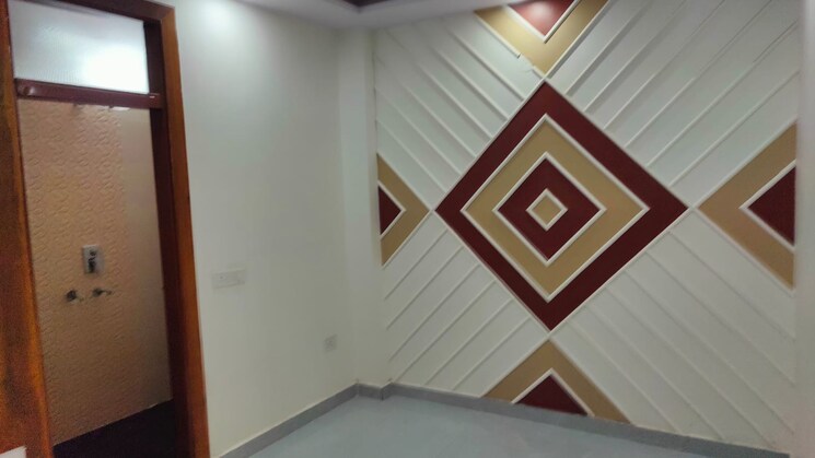 Room, dwarka mor 2.5 Bedroom 950 Sq.Ft. Builder Floor In Dwarka Mor Delhi 8510607