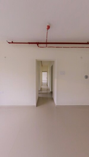 Room in 2 BHK Apartment at Indiabulls Greens, New Panvel – for Sale