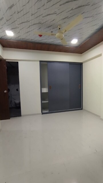 Room in 2 BHK Apartment at Raunak City Phase 2, Kalyan West – for Rent