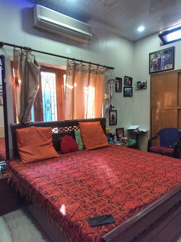 Bedroom in 3 BHK Builder Floor at Sahastradhara Road – for Sale