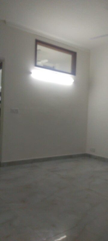 Room in 2 BHK Builder Floor at Malviya Nagar – for Rent