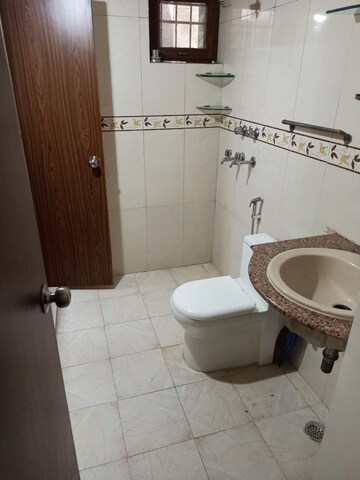 Attached Bathroom in 2 BHK Builder Floor at Malviya Nagar – for Rent