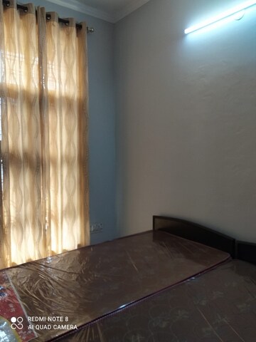 Bedroom in 3 BHK Builder Floor at Sector 39 – for Rent