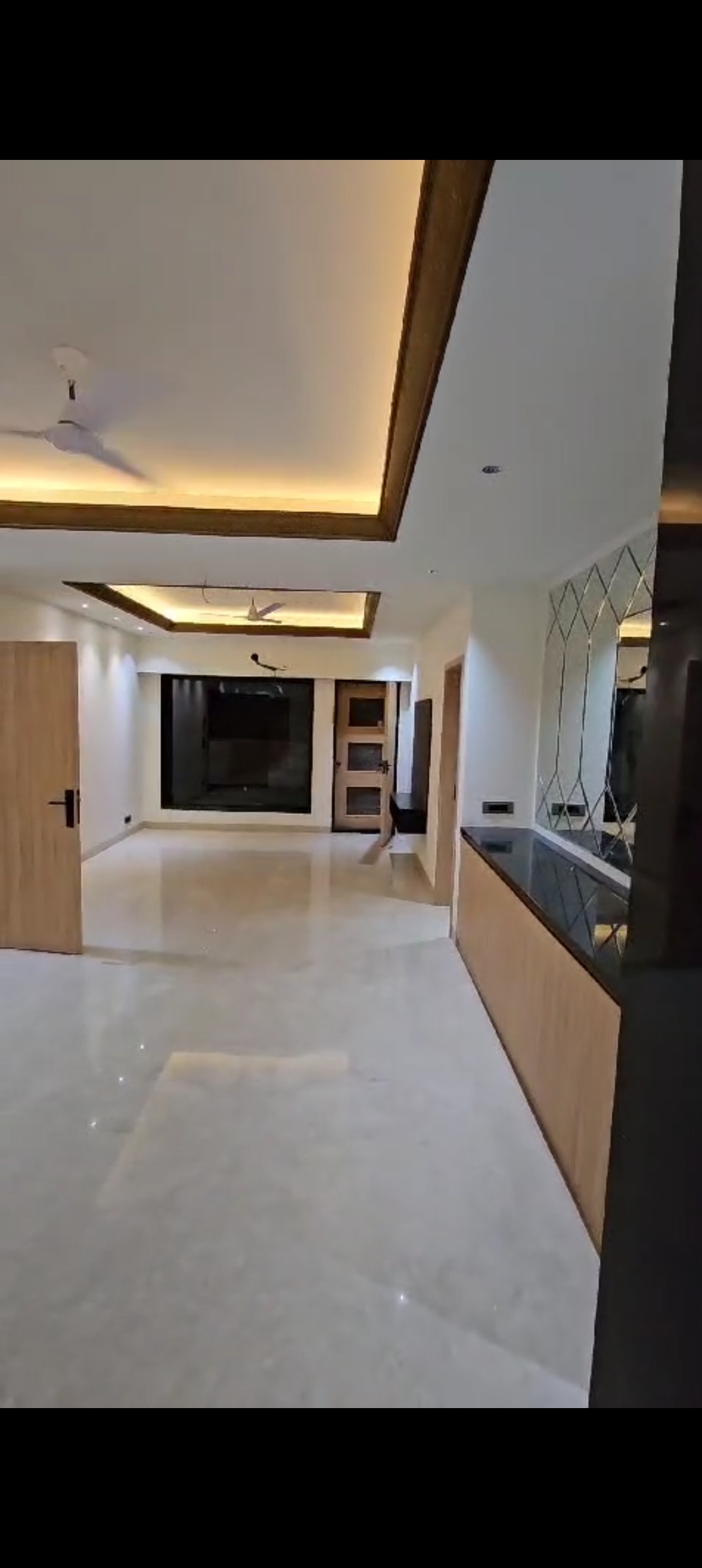 5 BHK + Pooja Room,Servant Room,Study Room,Extra Room Builder Floor For Sale in Sector 55