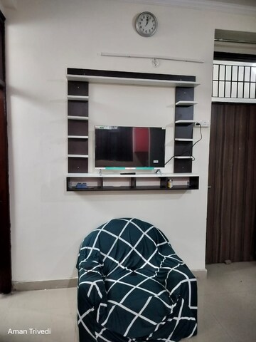 Living Room in 2 BHK Builder Floor at Sector 82 – for Rent