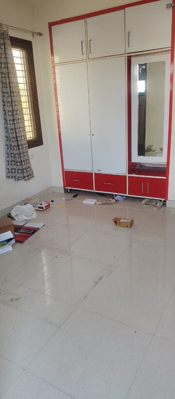 Bedroom in 3 BHK Builder Floor at Ansal Sushant Lok I, Sector 43 – for Rent