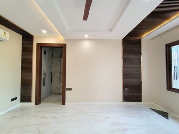  3 BHK Builder Floor at Ansal Sushant Lok I, Sector 43 – for Rent