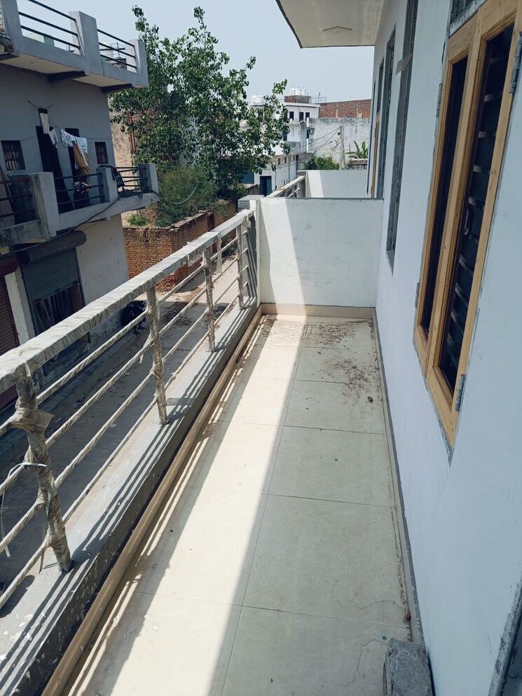 Balcony, sector 16 a 2 Bedroom 75 Sq.Yd. Independent House In Sector 16 A Faridabad 8510897