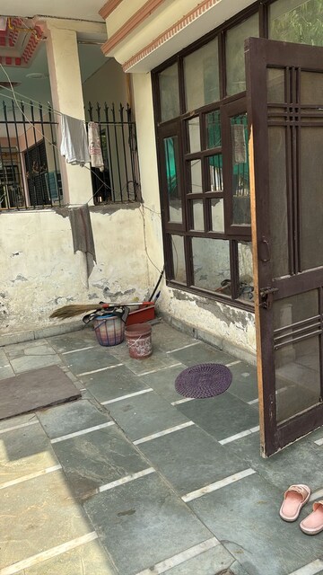 2 BHK Independent House – Exterior View View at Sector 30 - for Rent