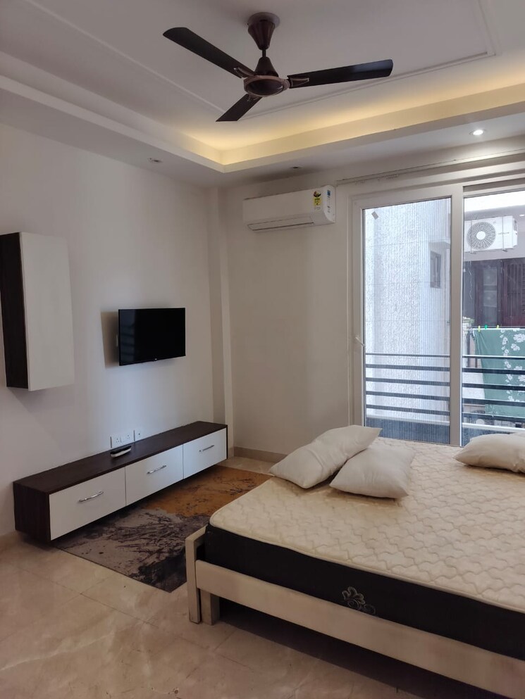 Master Bedroom, dlf-hamilton-court 3 Bedroom 2540 Sq.Ft. Apartment In Sector 27 Gurgaon 8510923