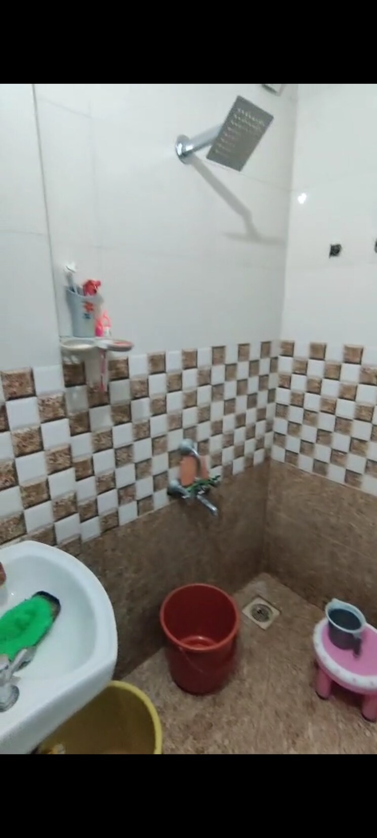 Attached Bathroom, shivajinagar 1 Bedroom 500 Sq.Ft. Independent House In Shivajinagar Pune 8510929