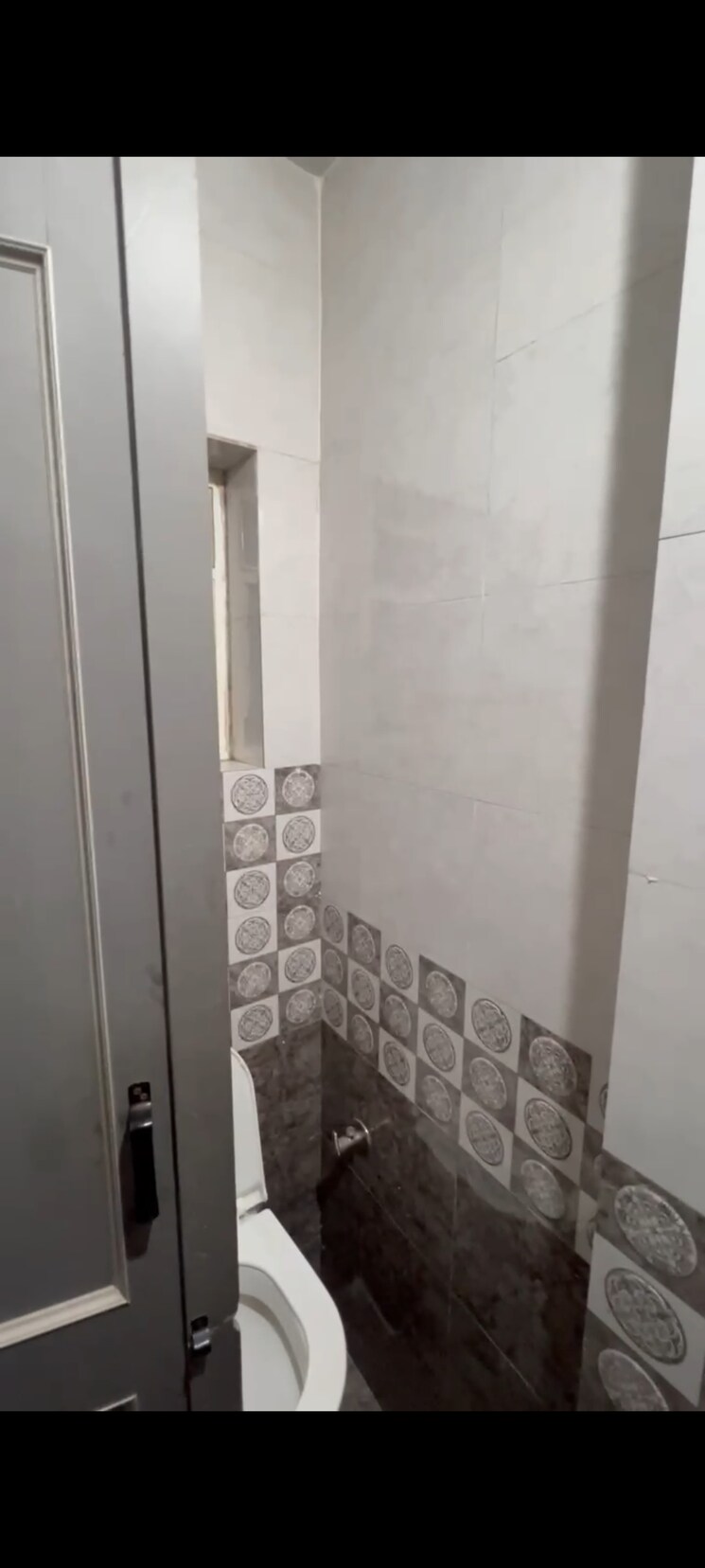 Attached Bathroom, gokhalenagar 1 Bedroom 500 Sq.Ft. Independent House In Gokhalenagar Pune 8510967