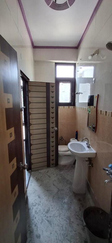 Attached Bathroom in 3 BHK Builder Floor at Niti Khand – for Rent