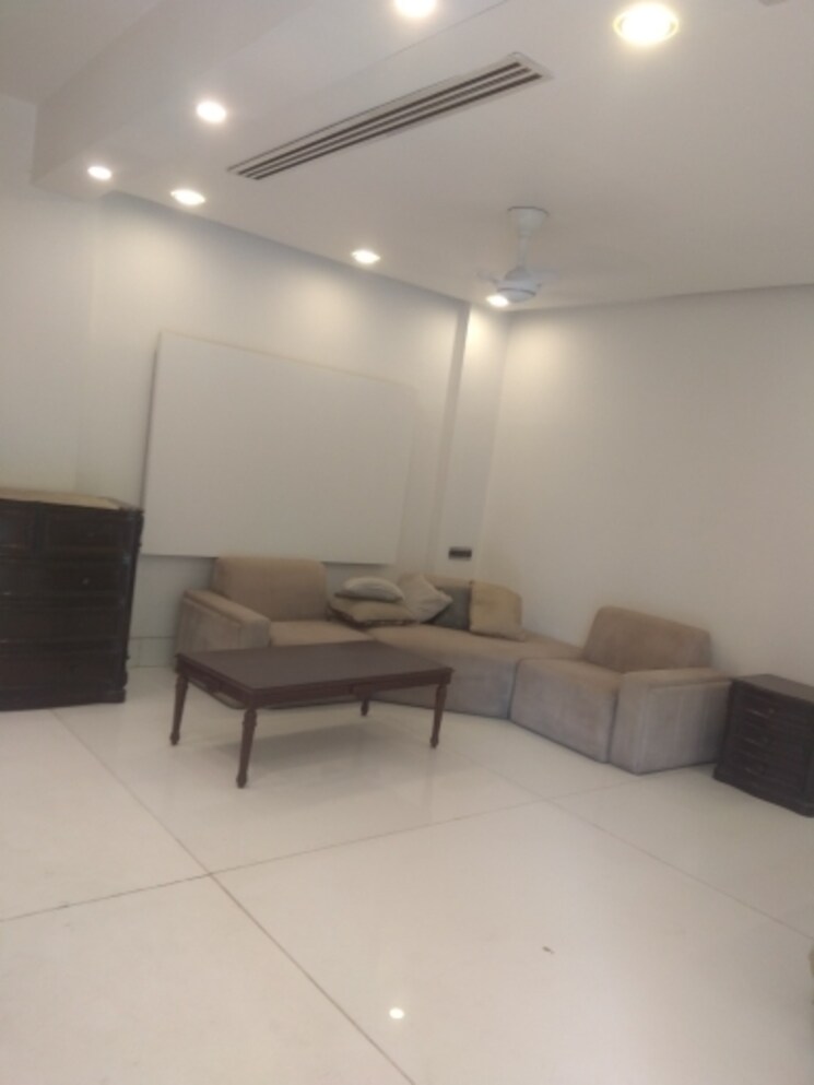 Living Room, maharani bagh 3.5 Bedroom 1100 Sq.Ft. Independent House In Maharani Bagh Delhi 8511012