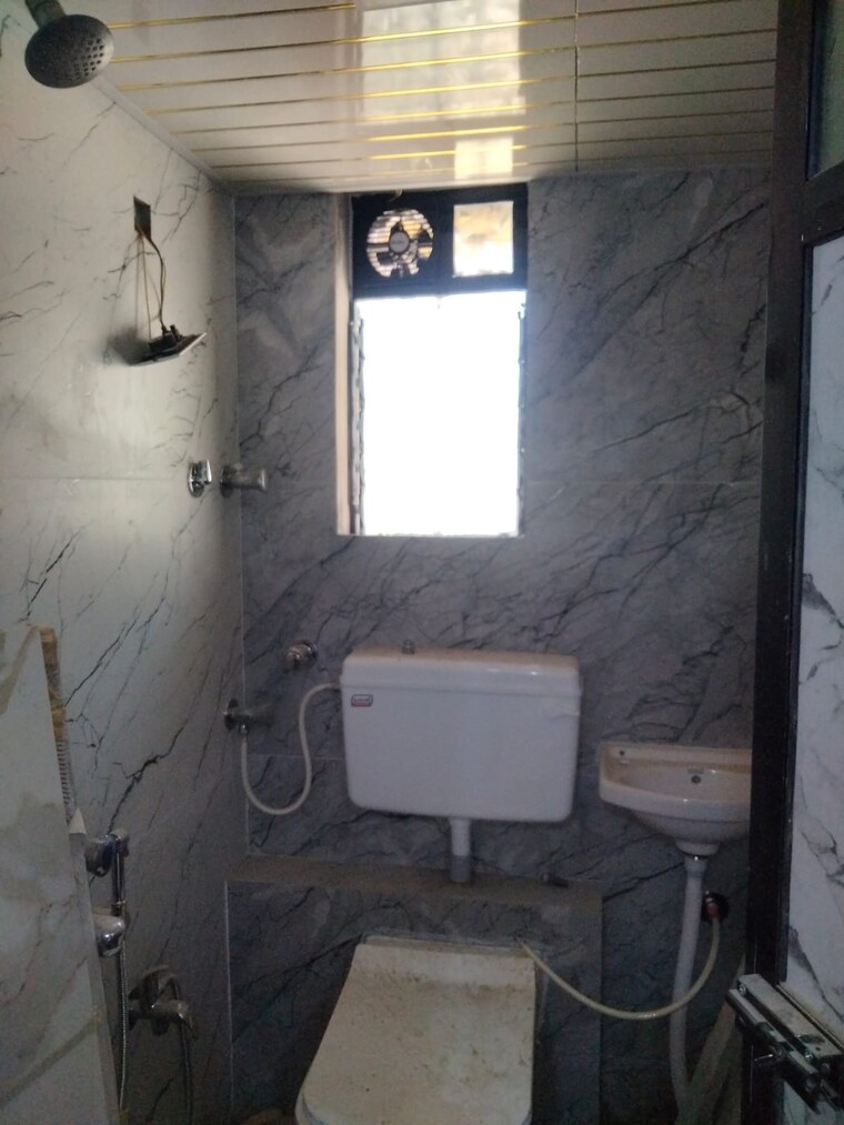 Bathroom, gokul-complex-vasai-west 4 Bedroom 1250 Sq.Ft. Apartment In Vasai West Palghar 8511022