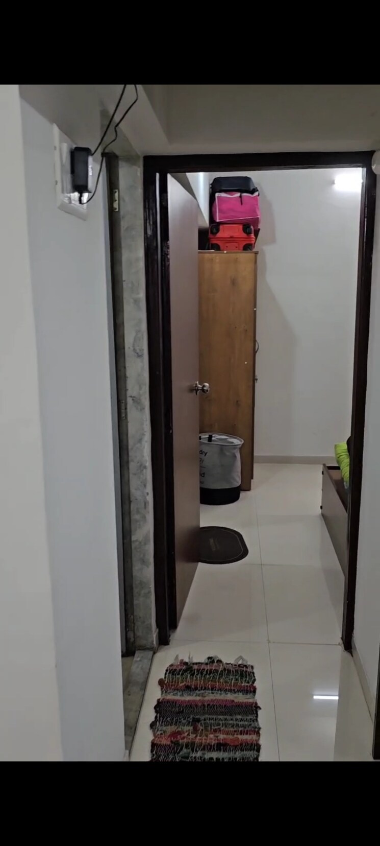 Room, dadar west 1 Bedroom 400 Sq.Ft. Apartment In Dadar West Mumbai 8511068