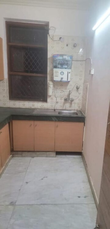 2 BHK Builder Floor For Rent in Sector 45