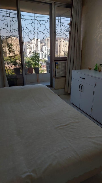  3 BHK Apartment at K Raheja Vihar, Powai – for Rent