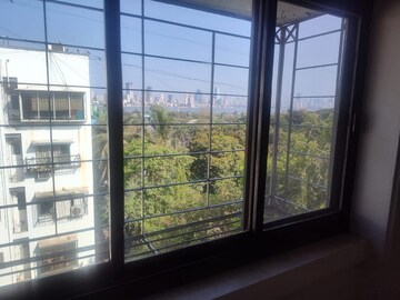 Balcony in 1 BHK Apartment at Bandra West – for Rent