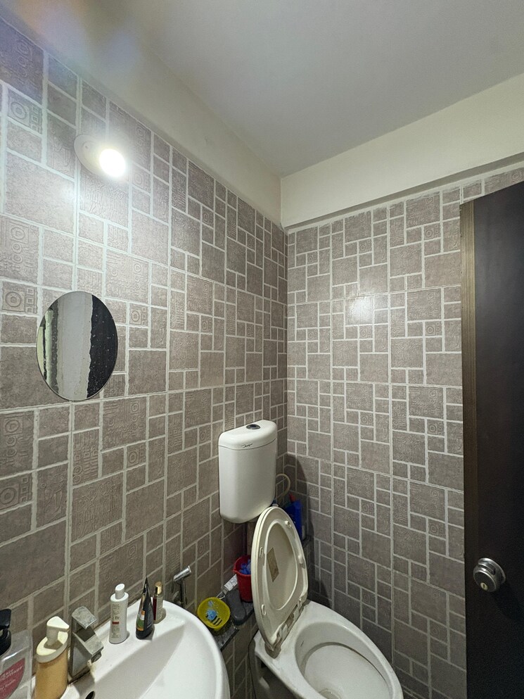 Bathroom, goldfinger-avenir 2 Bedroom 865 Sq.Ft. Apartment In Wakad Pune 8511178