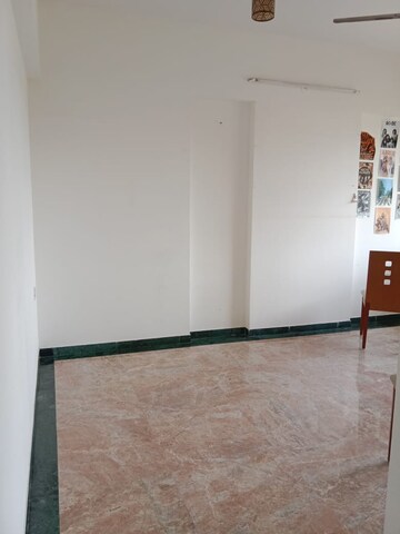 Room in 3 BHK Apartment at Hiranandani Gardens Eldora, Powai – for Sale