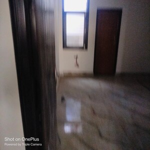 Room in 4 BHK Villa at Modipuram – for Sale