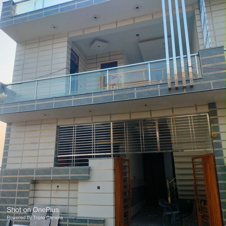 Exterior View, modipuram 4 Bedroom 120 Sq.Yd. Villa In Modipuram Meerut 8511126