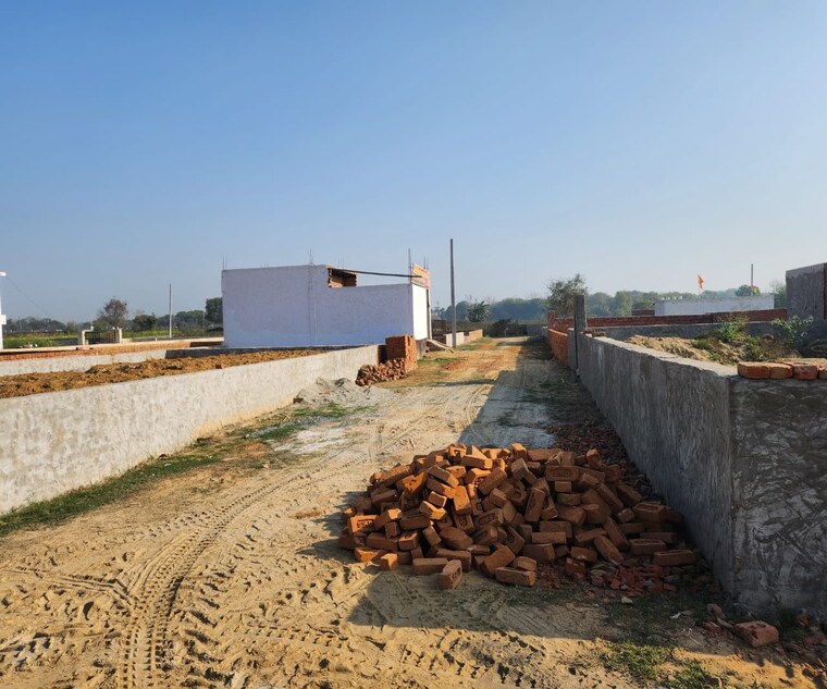 Exterior View, bhanauta  100 Sq.Yd. Plot In Bhanauta Greater Noida 8511124