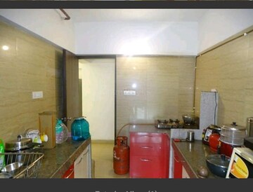  2 BHK Apartment at HDIL Metropolis Residences, Andheri West – for Rent