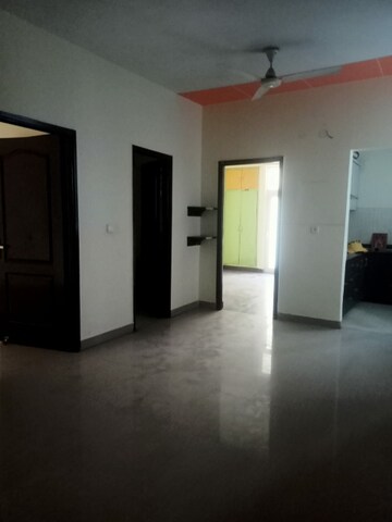 Room in 3 BHK Apartment at Proview Officer City 2, Raj Nagar Extension – for Rent