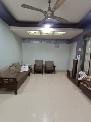Room in 3 BHK Apartment at Siddhivinayak Shubhashree Residential, Akurdi – for Rent