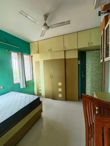 Room in 3 BHK Apartment at Siddhivinayak Shubhashree Residential, Akurdi – for Rent