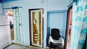 Room in 2 BHK Apartment at Sodepur – for Sale