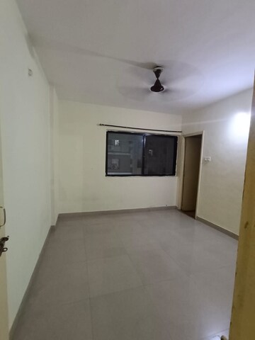 Room in 3 BHK Apartment at Siddhivinayak Shubhashree Residential, Akurdi – for Rent