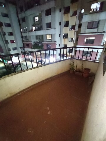 Room in 3 BHK Apartment at Siddhivinayak Shubhashree Residential, Akurdi – for Rent